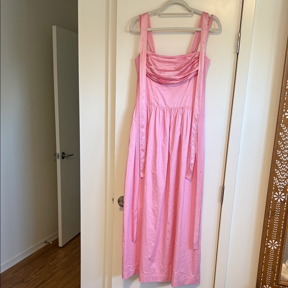 Murlong Cres Maxi Dress - Pink